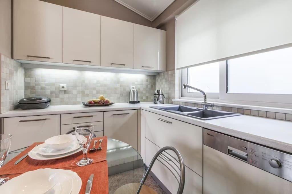 אתונה Luxury Acropolis View Duplex Penthouse In Thiseio 155M2 מראה חיצוני תמונה