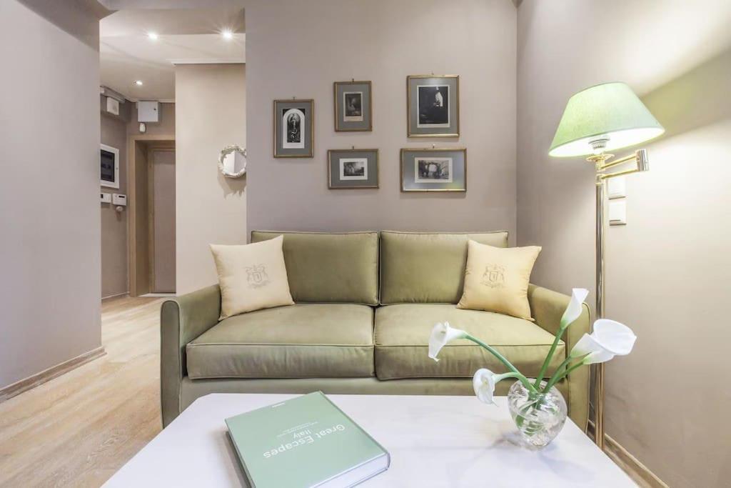 אתונה Luxury Acropolis View Duplex Penthouse In Thiseio 155M2 מראה חיצוני תמונה